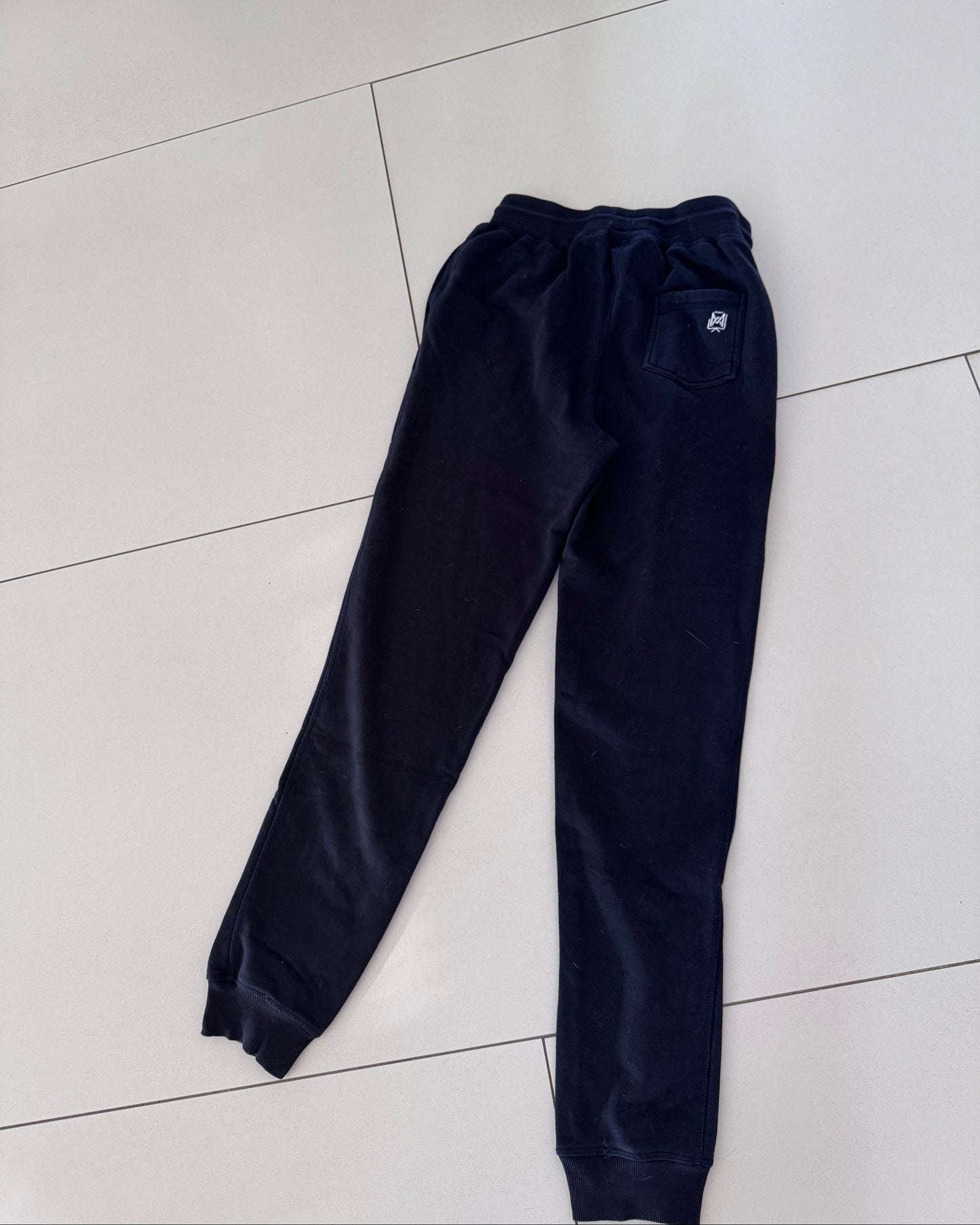 pantalon jogging Sévigné Narbonne