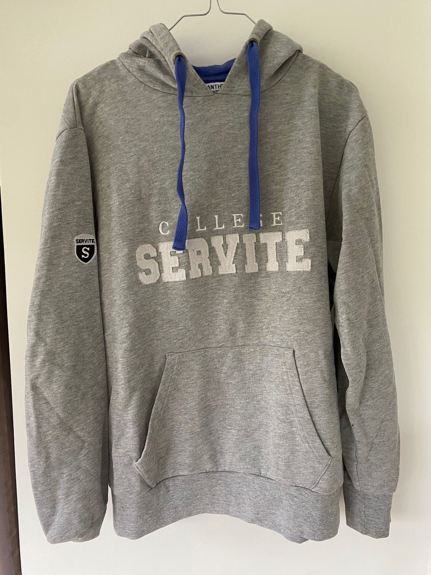 Sweat à capuche Servites