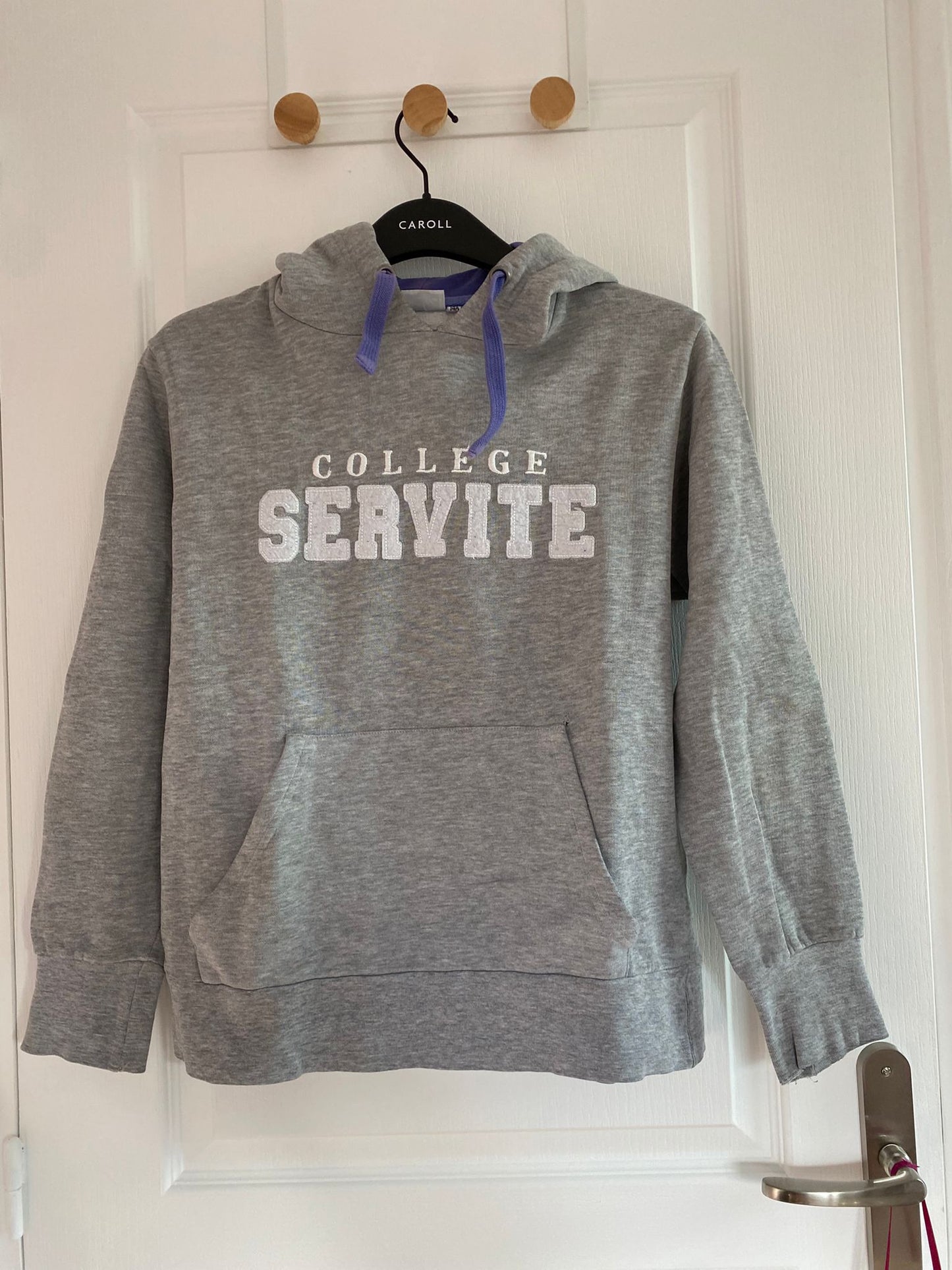 Sweat à capuche Servites