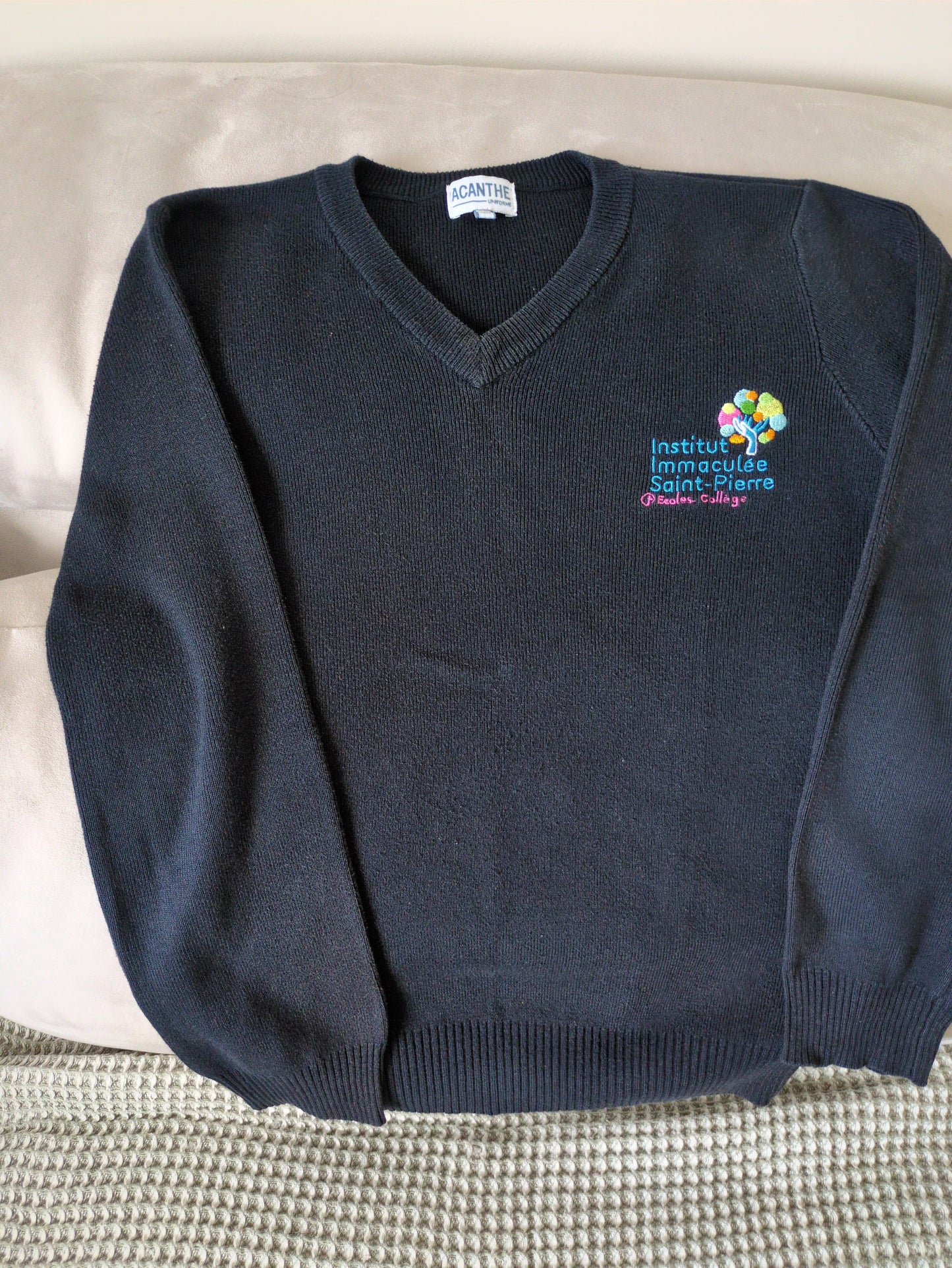 pull col V acry-coton Immaculée Saint Pierre Evreux